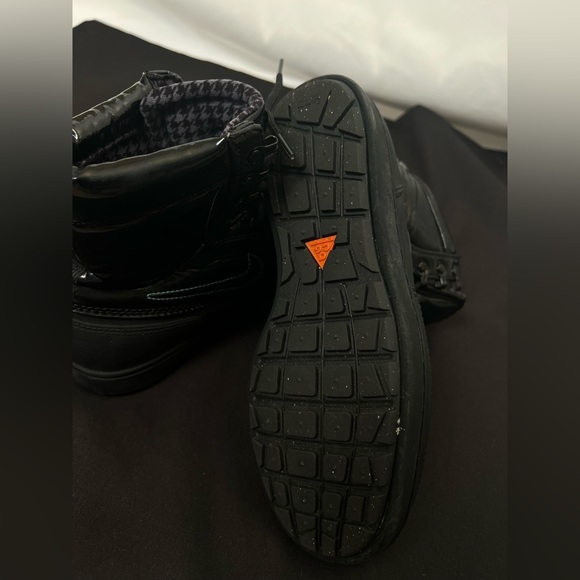 Nike high top weather boot sneaker - Picture 6 of 7